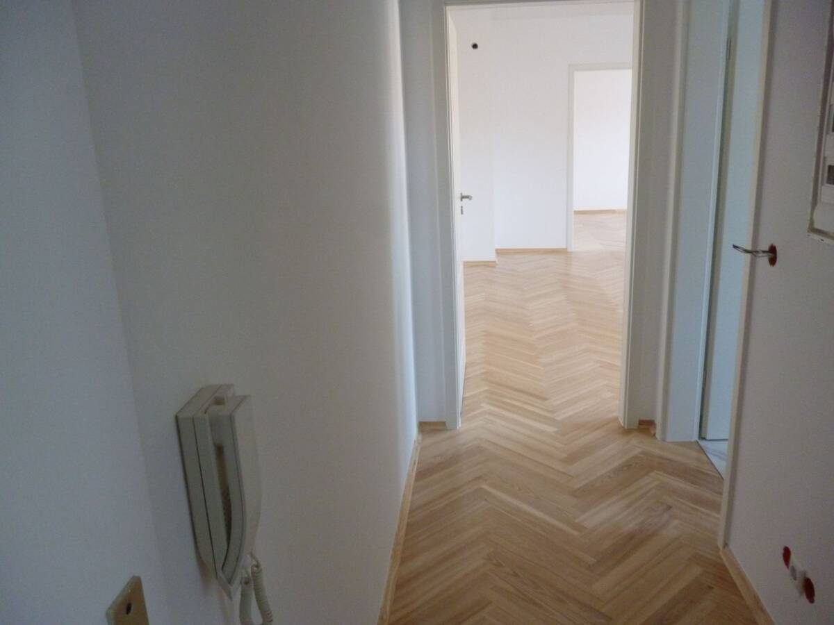 Verkaufe Wohnung in Niederrad – 60528 Frankfurt am Main – Bild 1 von 9
