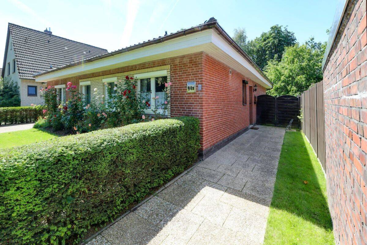 TT: Großzügig wohnen, individuell gestalten - Bungalow mit Stil und Potenzial! – Wilhelmshaven – Vorschaubild 4