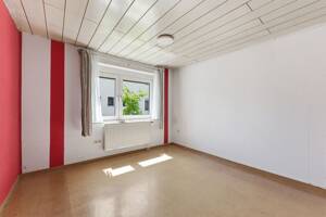 Großzügiges Zweifamilienhaus mit Ausbaureserve in Top-Lage von Neu-Ulm / Burlafingen – 89233 Neu-Ulm – Vorschaubild 8
