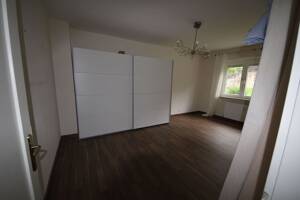 Marko Winter Immobilien - Mosbach: Zentral gelegene 5-Zimmer-Wohnung mit Balkon – 74821 Mosbach – Vorschaubild 6