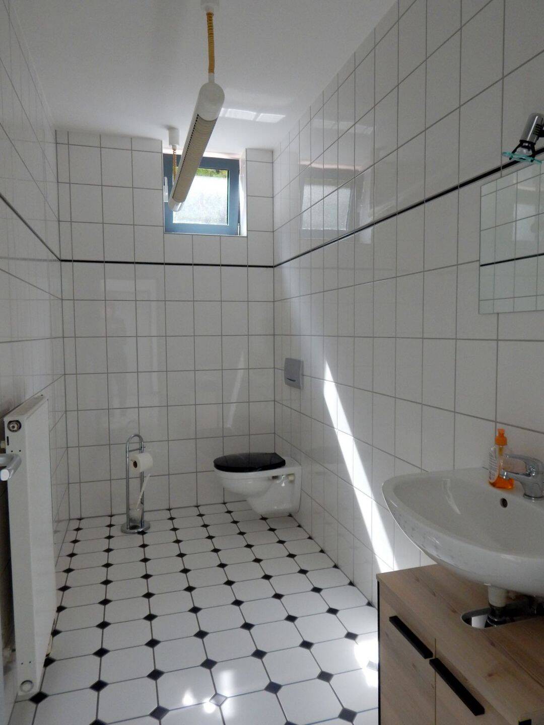 *RESERVIERT*Vielseitiges Gebäude am Ortsrand von Niederlosheim gelegen mit großem Grundstück! – Losheim am See – Vorschaubild 9