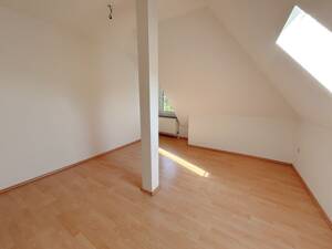 Gemütliche 2-Raum-Wohnung in stadtnaher Lage – 99096 Erfurt – Vorschaubild 2