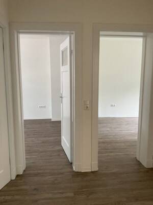Einzugsbereit! Frisch sanierte 2,5-Zimmer-Wohnung mit Balkon – 22305 Hamburg – Vorschaubild 6