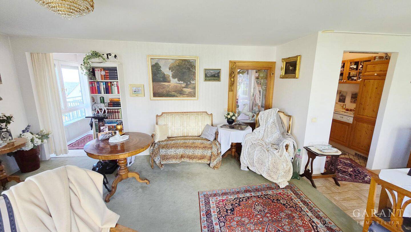 4 Zimmer-Wohnung mit angrenzendem 1 Zimmer-Appartement und Tiefgaragen-Box in S-Botnang – Stuttgart – Vorschaubild 4