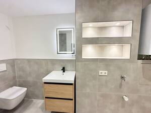 Neubau im Altbau - Kernsanierte 2-Zimmer-Wohnung mit Balkon und offenem Wohnbereich – 40476 Düsseldorf – Vorschaubild 7