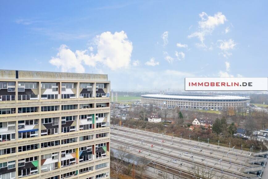 IMMOBERLIN.DE - Exklusive 3-Zimmer-Wohnung mit Loggia im Corbusierhaus nahe Olympiastadion – Berlin – Vorschaubild 7