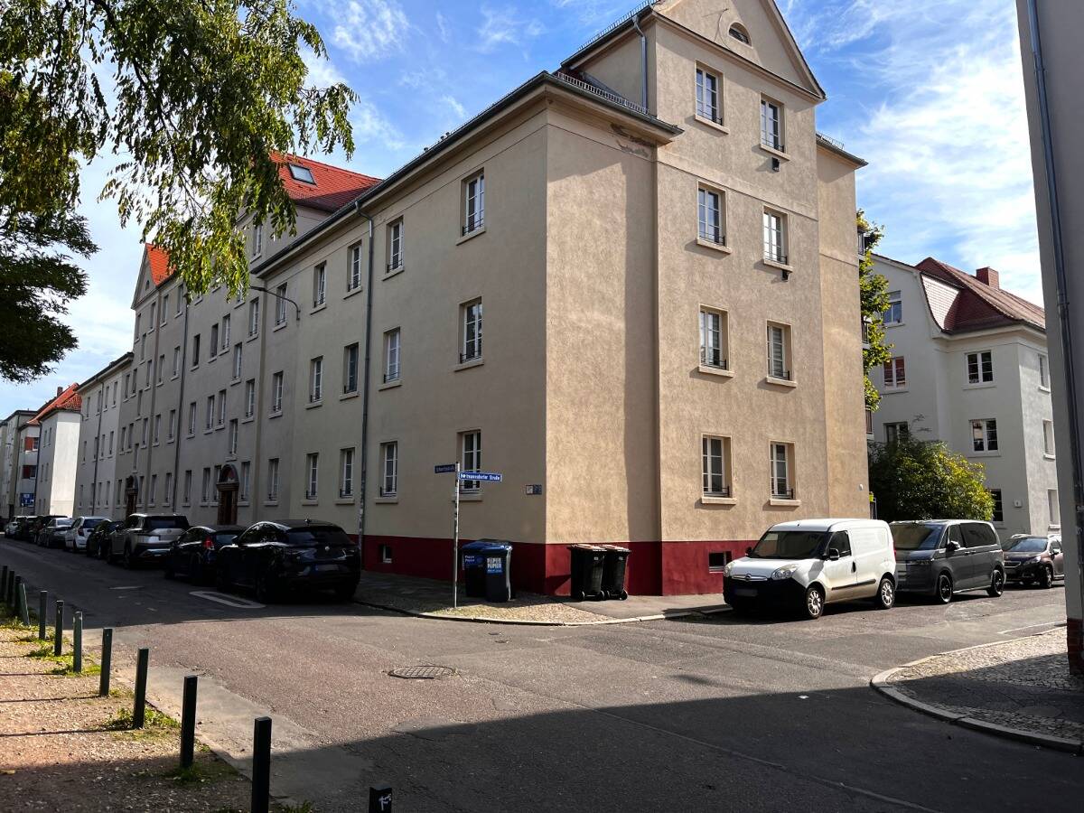 Wohnen im Grünen: Charmante 2-Zimmer-Wohnung in Leipzig