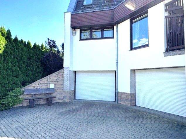 ++ ARCHITEKTEN-EFH "UNIKAT" / TOP-WOHNLAGE / VIEL PLATZ FÜR ALLE & ALLES / SONNIGE WEITBLICK-TERRASSE / RUHIG / AM STADTWALD!++ – Gera – Vorschaubild 2