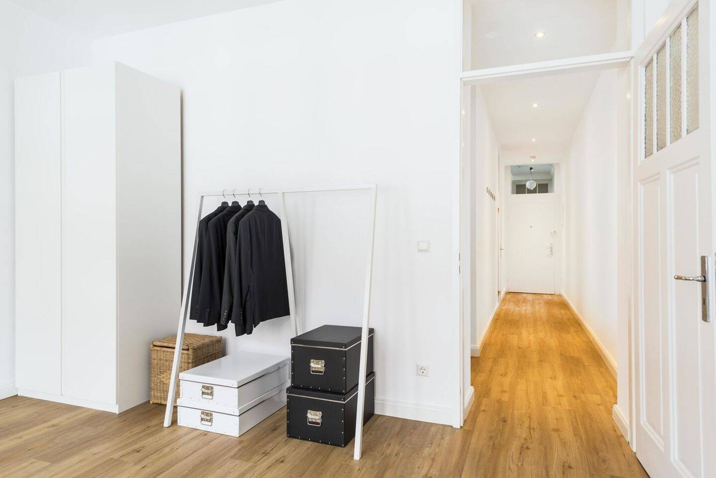 Hell & Modern! Balkonwohnung im Kölner Süden. Video Online – Köln – Vorschaubild 6