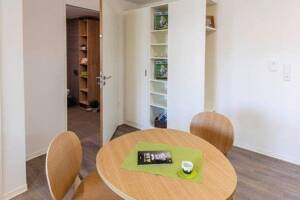 Möblierte Suite im "CAMPUS VILLAGE Neu-Ulm" - Nur für 1 Person – 89231 Neu-Ulm – Vorschaubild 5