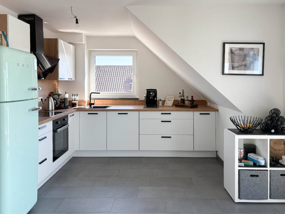 Im Zentrum von Neu-Ulm/Pfuhl neuwertige exklusive 2-Zi.-Maisonette mit Aufzug, EBK, 2 Balkone + TG – Neu-Ulm – Vorschaubild 6