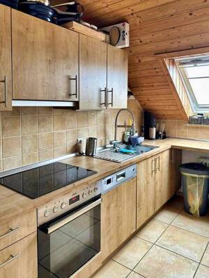 2 Zimmer- Dachgeschoss- Wohnung in schöner Wohnlage in Neu-Ulm / Pfuhl – 89233 Neu-Ulm – Vorschaubild 2