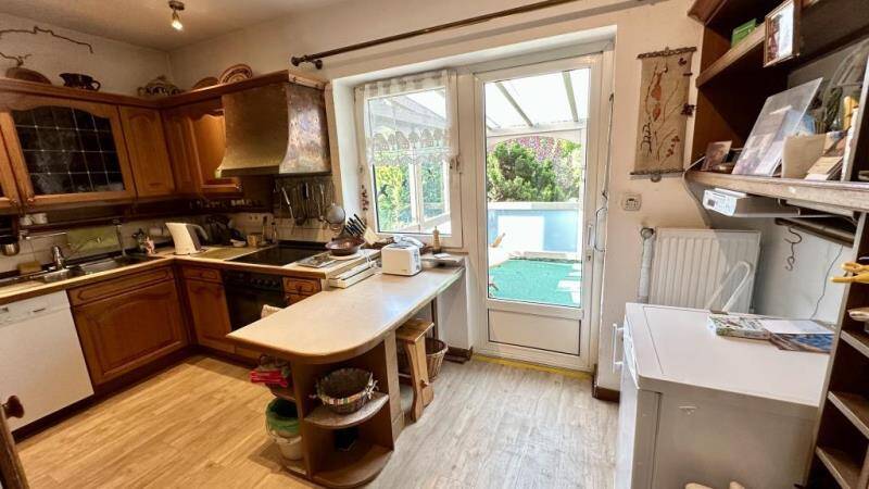 RESERVIERT***Wohnen am Tannenwäldchen*** Großzügiges Einfamilienwohnhaus mit Garage in zentraler Lage von Melsungen – Melsungen – Vorschaubild 5