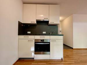 Hochwertig ausgestattet und gut vermietet: 1-ZW mit EBK, Terrasse und Stellplatz in Versbach! – 97078 Würzburg – Vorschaubild 6