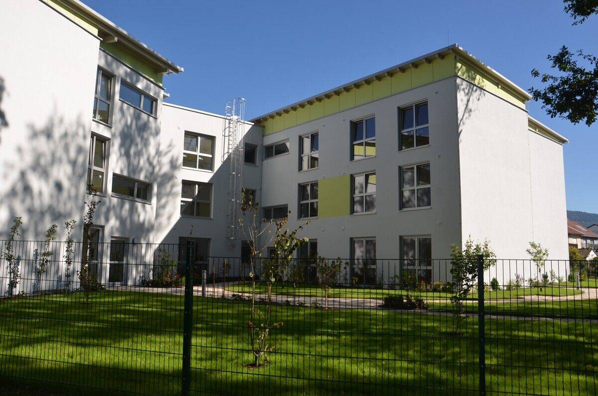 Attraktive & Zukunftssichere Kapitalanlage: Pflegeappartment inkl. vorrangigem Belegungsrecht! – 94469 Deggendorf – Bild 1 von 9