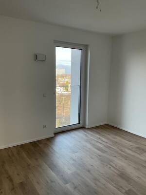 Helle 4-Zimmer-Wohnung mit Dachterrasse in Essen Südviertel! – 45128 Essen – Vorschaubild 8