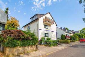 3--Zimmer-Wohnung in Burtscheid mit großzügigem eigenen Garten, Terrasse und Garage und Stellplatz! – 52066 Aachen – Vorschaubild 2