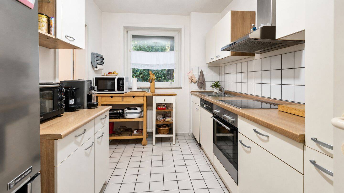 Vermietete 4-Zimmer-Wohnung mit Wintergarten mitten in Kaiserswerth! Fußläufig zum Ortskern! – Düsseldorf – Vorschaubild 7