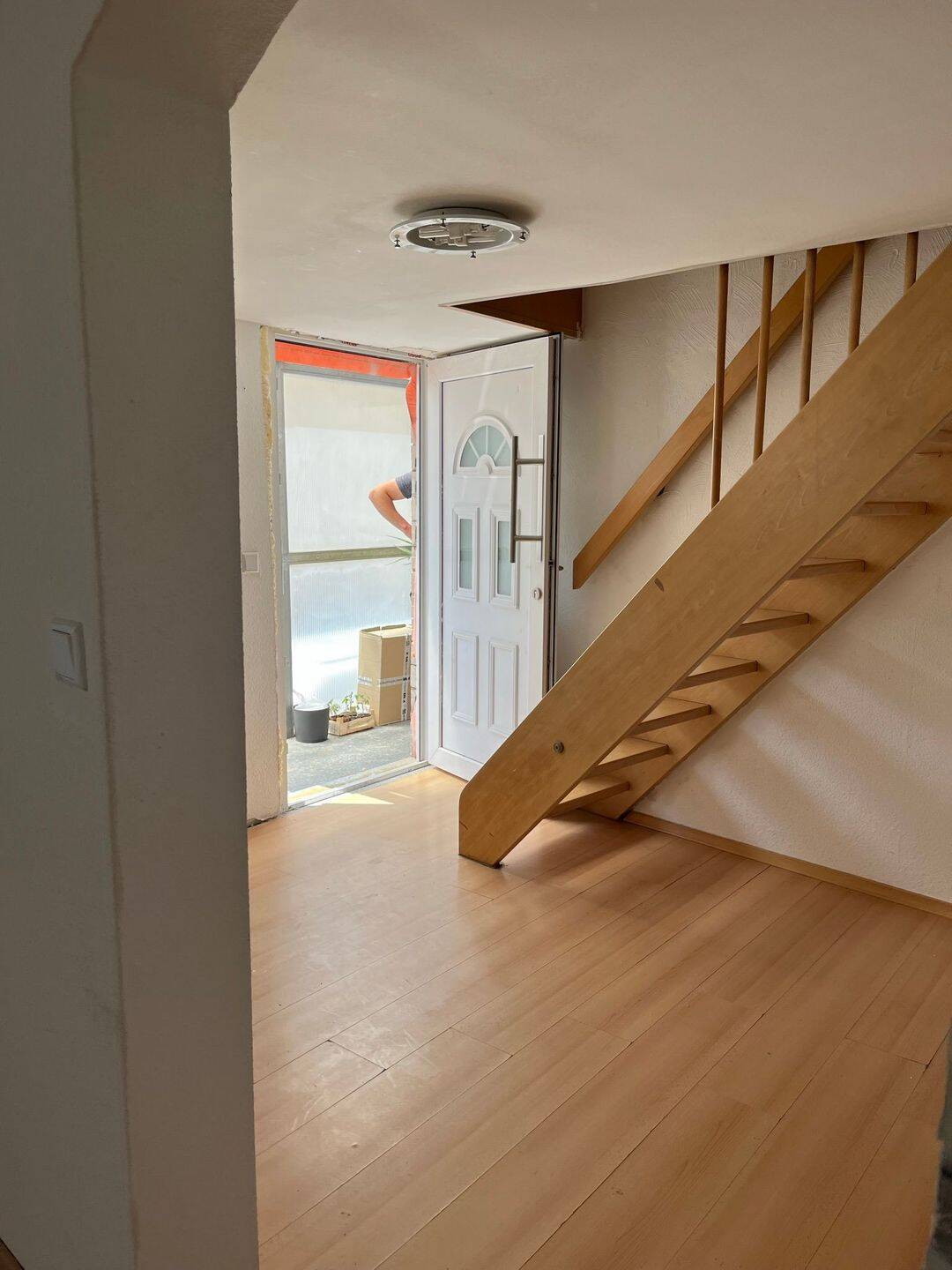 Freundliche 2 Zimmer Wohnung