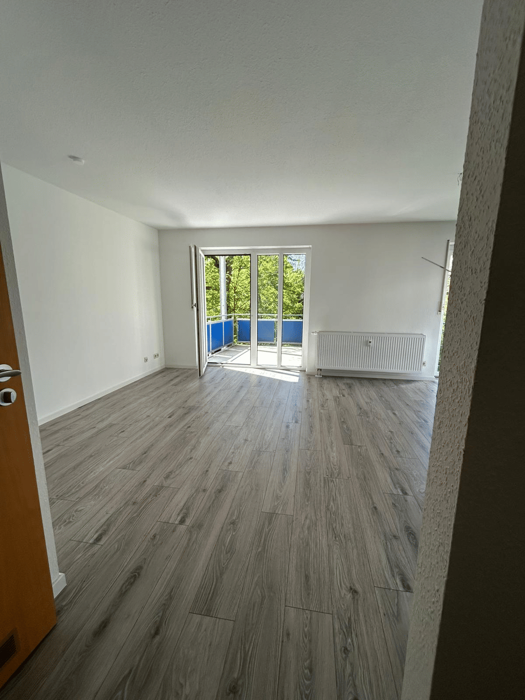 schöne 2-Zi.-Wohnung mit Balkon in Leipzig-Schleußig (E 59) – Leipzig – Vorschaubild 2