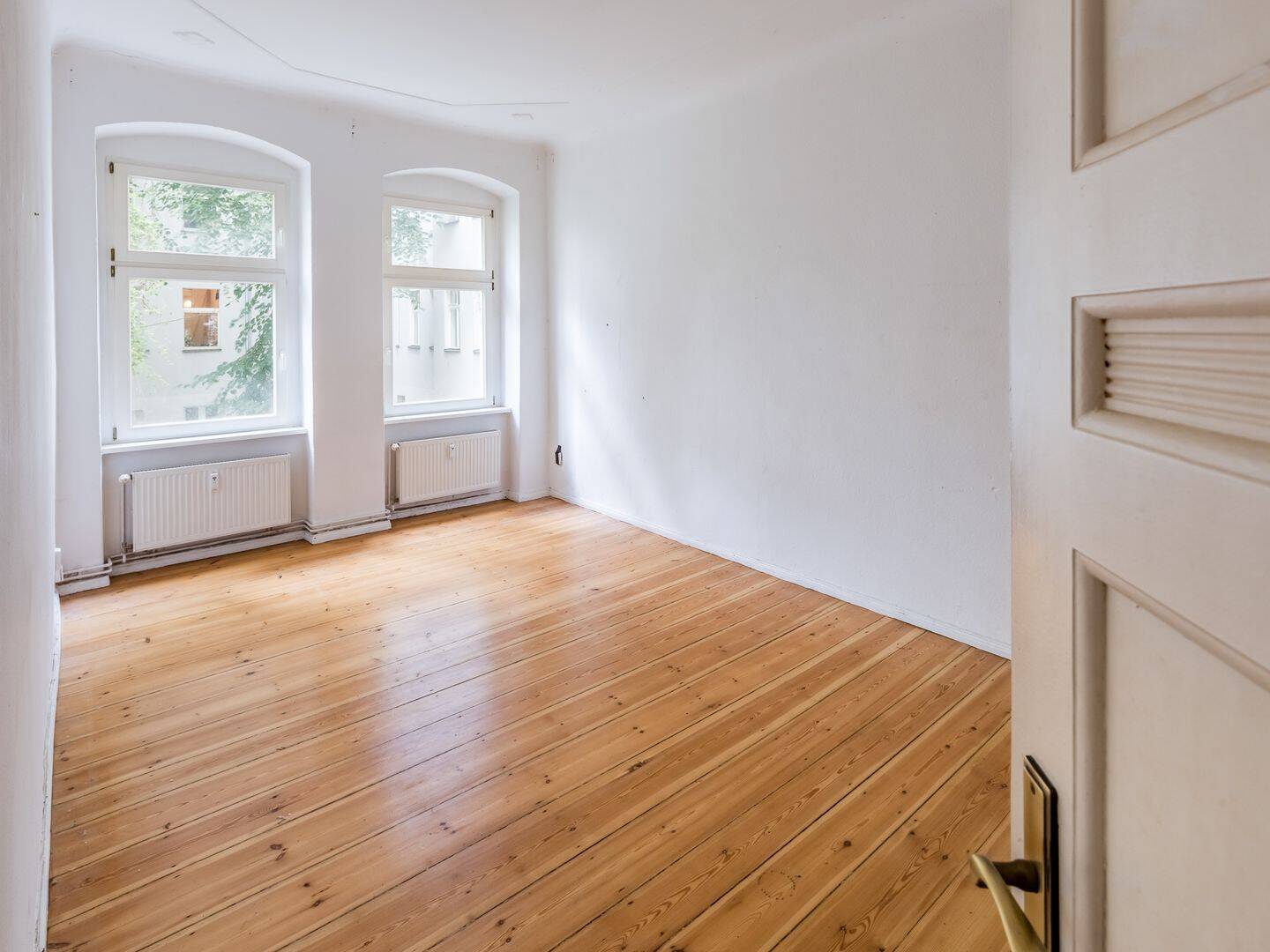 Charmante 1-Zimmer-Altbauwohnung nahe Boxhagener Platz – Berlin – Vorschaubild 2