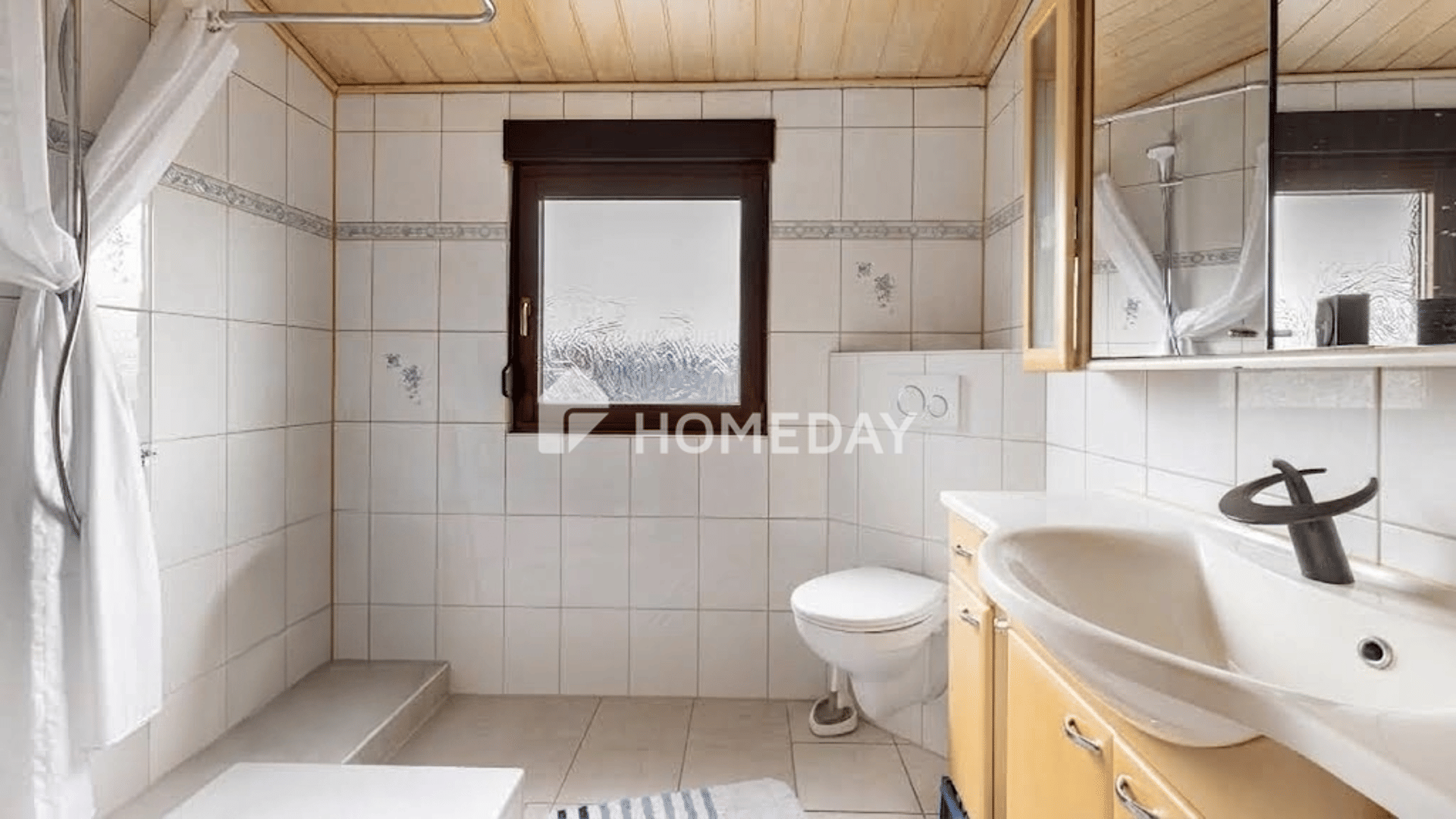 Dachgeschosswohnung in 76703 Kraichtal mit 79 m² kaufen
