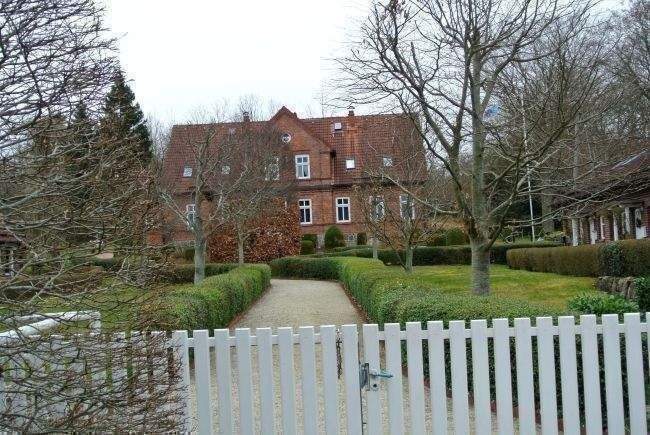 11 Einheiten mit 14 Mietern und 10 Einfamilienreihenmittelhäusern auf der Insel Rügen Wohnparadies und Ferienparadies – Sagard – Vorschaubild 8