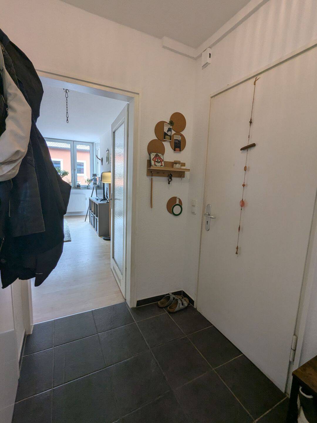 Zentral, ruhig & sonnig - gut geschnittene 2 Zimmer Wohnung – Nürnberg – Vorschaubild 5