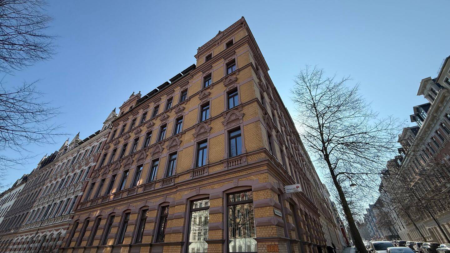 4. OG - Balkon am Wohnzi. - Bad mit Wanne - frei ab 1.7.26