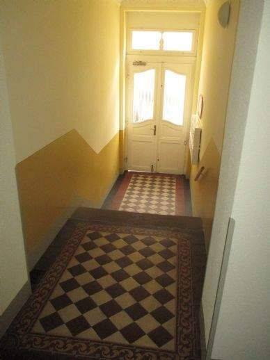 Großzügige 4,5RW. im DG.-Maisonette mit W.+D., Gäste-WC, Kamin, Laminat u.v.m. zu vermieten! – Dresden – Vorschaubild 2