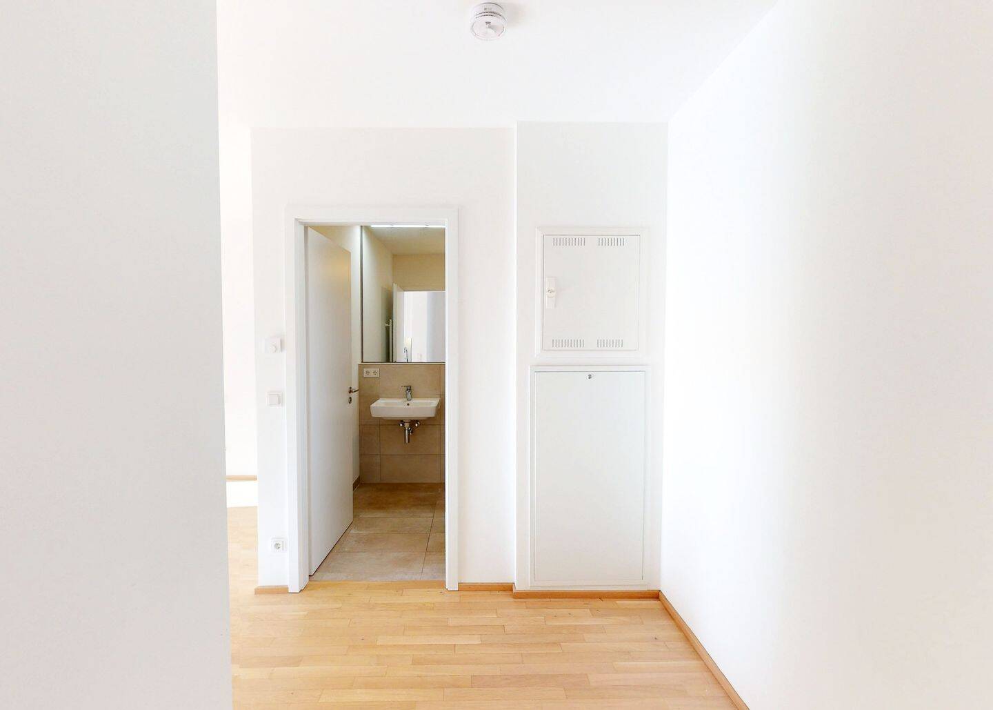 Gemütliches 1-Zimmer-Apartment mit Balkon! – Augsburg – Vorschaubild 7