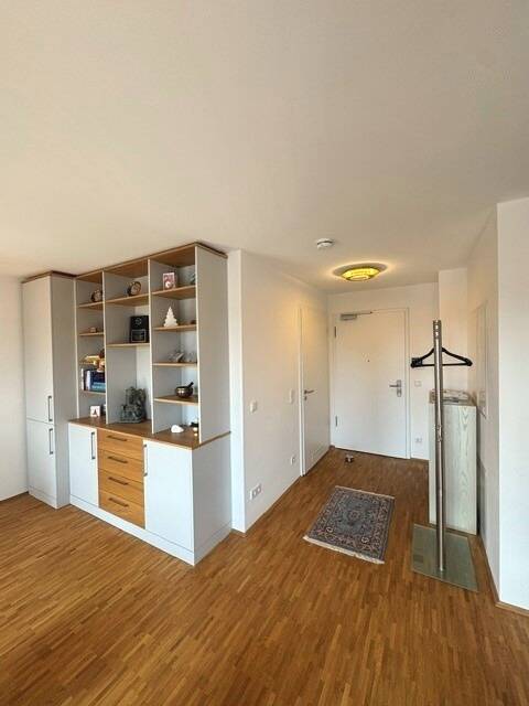 Wunderschöne neuwertige Wohnung, zentral aber ruhig, bezugsfrei – München – Vorschaubild 7