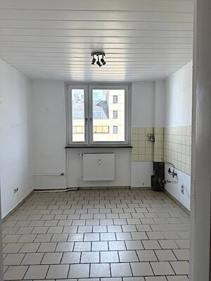 Attraktive 3-Zimmer-Wohnung mit Loggia in bester Lage von Mainz (55116) – 55116 Mainz – Vorschaubild 9