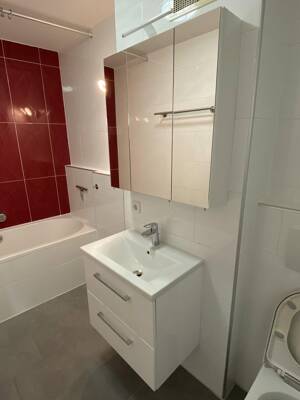 2-Zimmer-Wohnung mit Balkon & Garage in Hollerstaude zu verkaufen – 85049 Ingolstadt – Vorschaubild 4