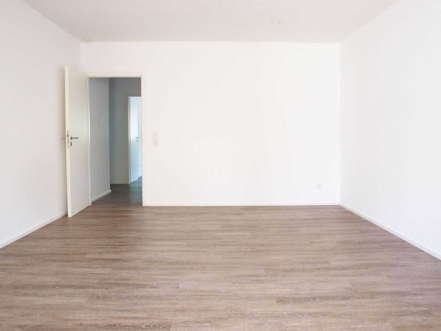 Einziehen & Wohlfühlen! Modern sanierte u.perfekt aufgeteilte EG Whng.mit Loggia, EBK, Keller u. Stellplatz – Heidelberg – Vorschaubild 4