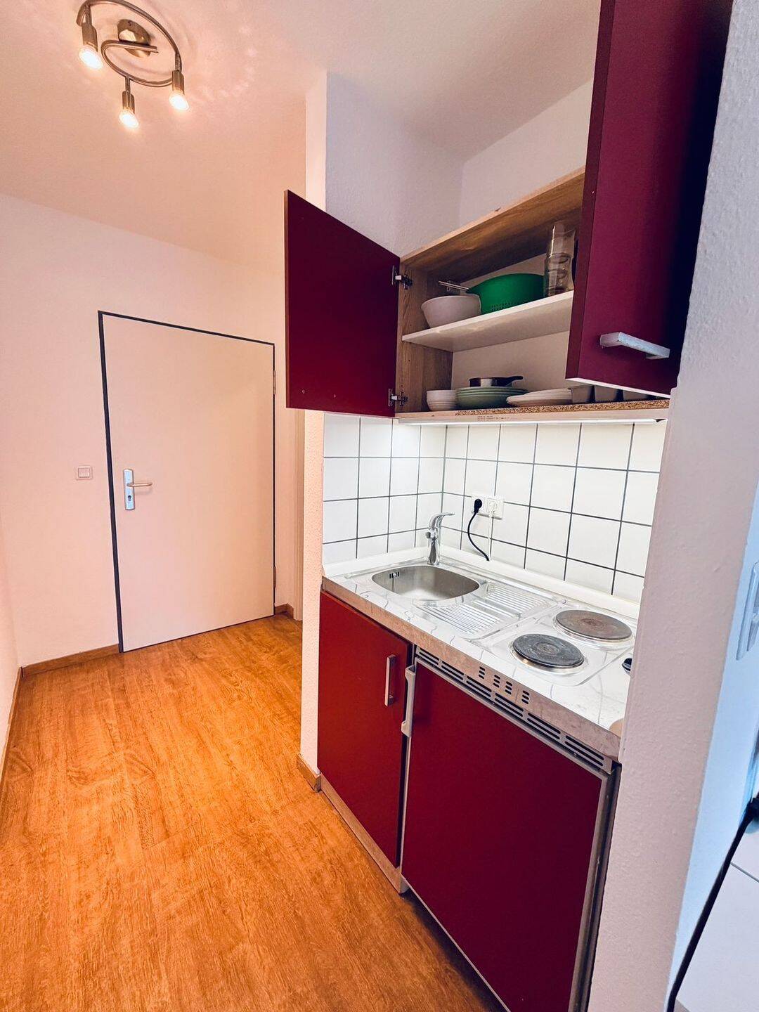 1-Zimmer-Apartment mit Balkon, 3. OG, Aufzug – Fürth Südstadt, U-Bahn 300 m, Kapitalanlage – Fürth – Vorschaubild 5