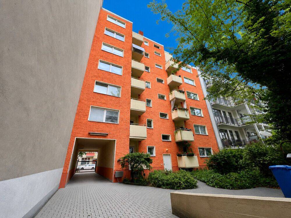 vermietete Eigentumswohnung mit Fahrstuhl, PKW Stellplatz in attraktiver Lage am Bundesplatz, Berlin – Berlin – Vorschaubild 9