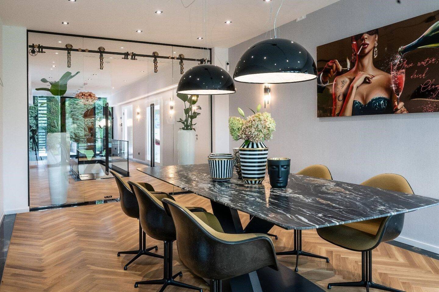 Villa mit zwei autarken Wohneinheiten. High-End-Ausstattung in begehrter Bestlage von Münster. – Münster – Vorschaubild 7
