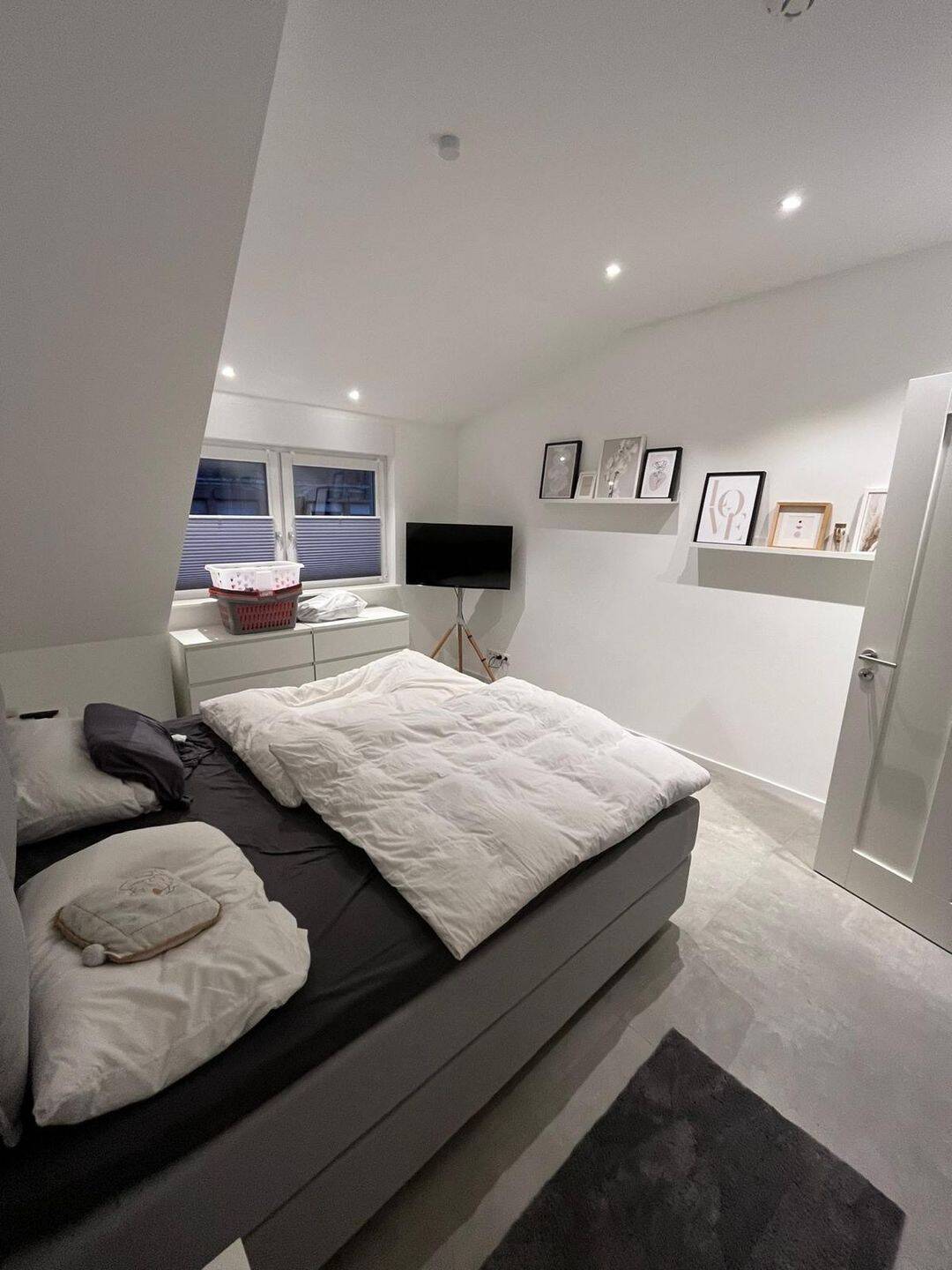 Moderne 3-Zimmer-Wohnung mit Aufzug in Mannheim-Seckenheim
