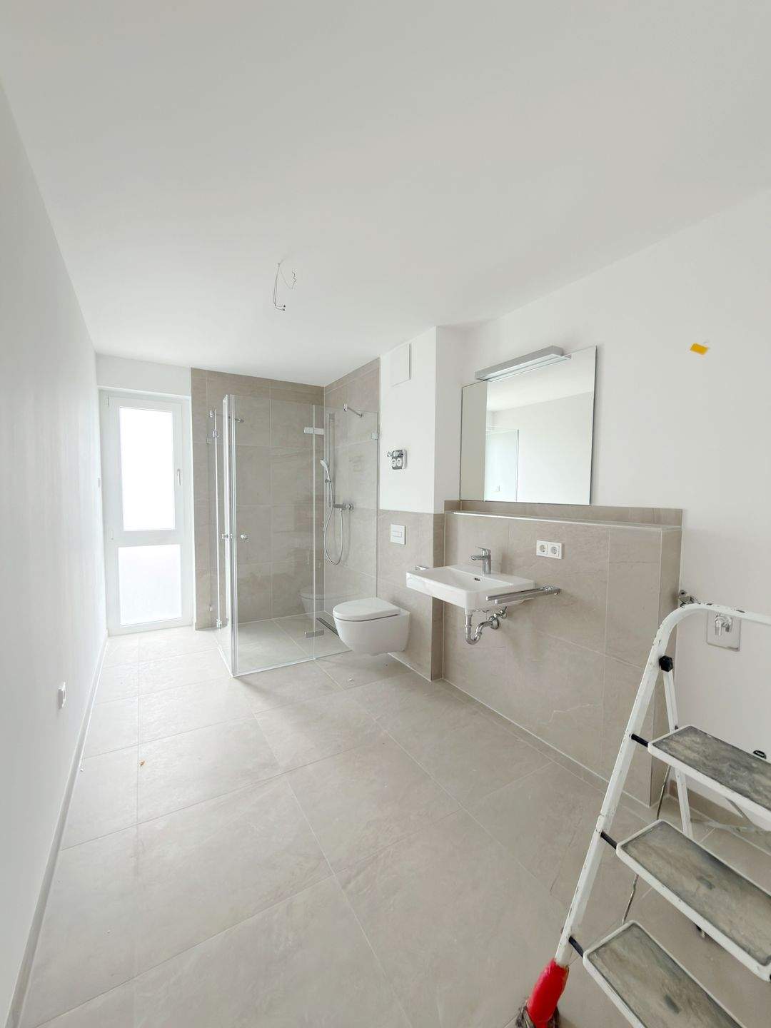 Exklusive 2-Zimmer-Neubauwohnung mit hochwertiger Ausstattung ~ Erstbezug ~ Tiefgarage ~ Aufzug ~ Sofortbezug – Nürnberg – Vorschaubild 5