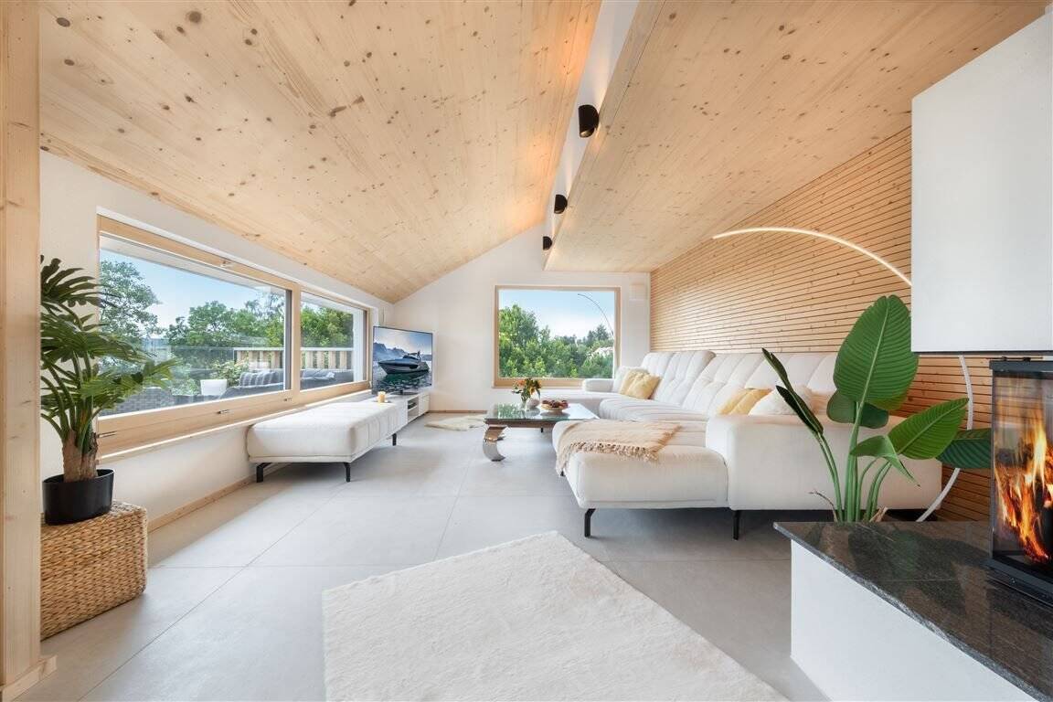 Traumhaus mit Fernblick I KFW-Förderung I Natürlich aus Holz: Helle, wohngesunde 5 bis 8-Zimmer Maisonettewohnung in Singen-Volkertshausen – Volkertshausen – Vorschaubild 8