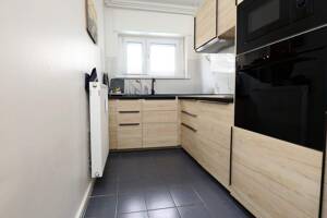 TOP LAGE ZWISCHEN KADEWE & VIKTORIA-LUISE-PLATZ - BEQUEMES HOCHPARTERRE - LOGGIA & PKW-STELLPLATZ – 10777 Berlin – Vorschaubild 6