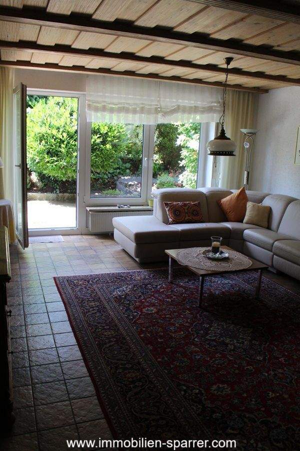 Ein- oder Zweifamilienhaus mit schönem eingewachsenem Garten, Sauna, und Garage in Neunkirchen – Weiden in der Oberpfalz – Vorschaubild 5
