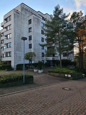 Großzügige 3-Zimmer-Wohnung mit Blick ins Grüne