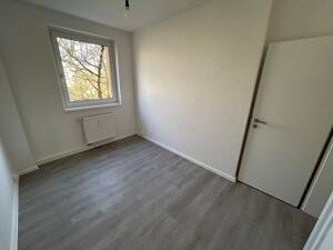 Schnell sein! Helle 3-Zimmer-Wohnung in ruhiger Lage! – 39116 Magdeburg – Vorschaubild 6