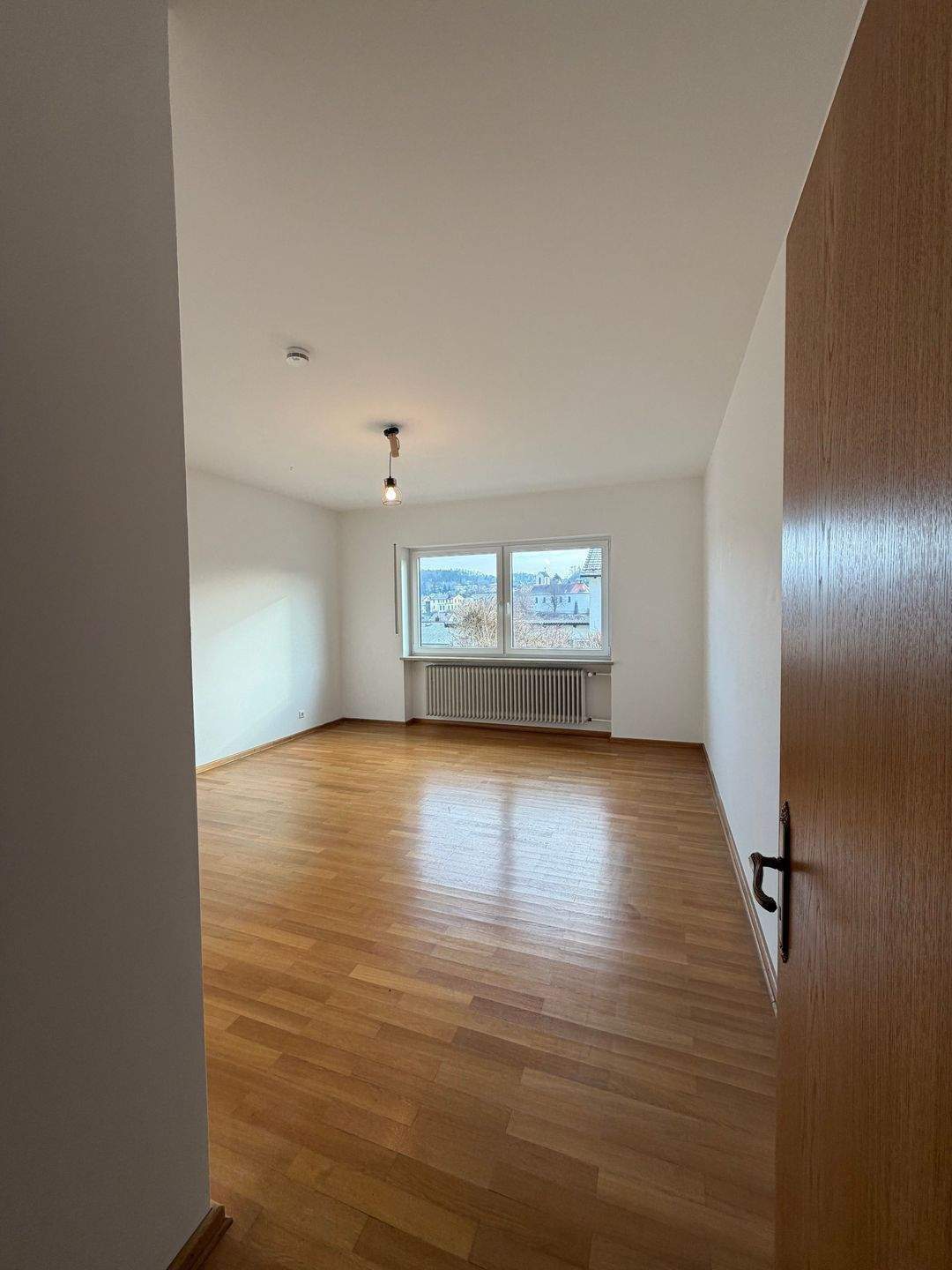 Einfamilienhaus in ruhiger Lage mit traumhaften Blick – Nittendorf – Vorschaubild 6