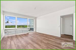 + 5PLUS + WOHNEN MIT PANORAMA: ETW MIT TRAUMHAFTEM FERNBLICK ÜBER DEN DÄCHERN VON AACHEN / WALHEIM +