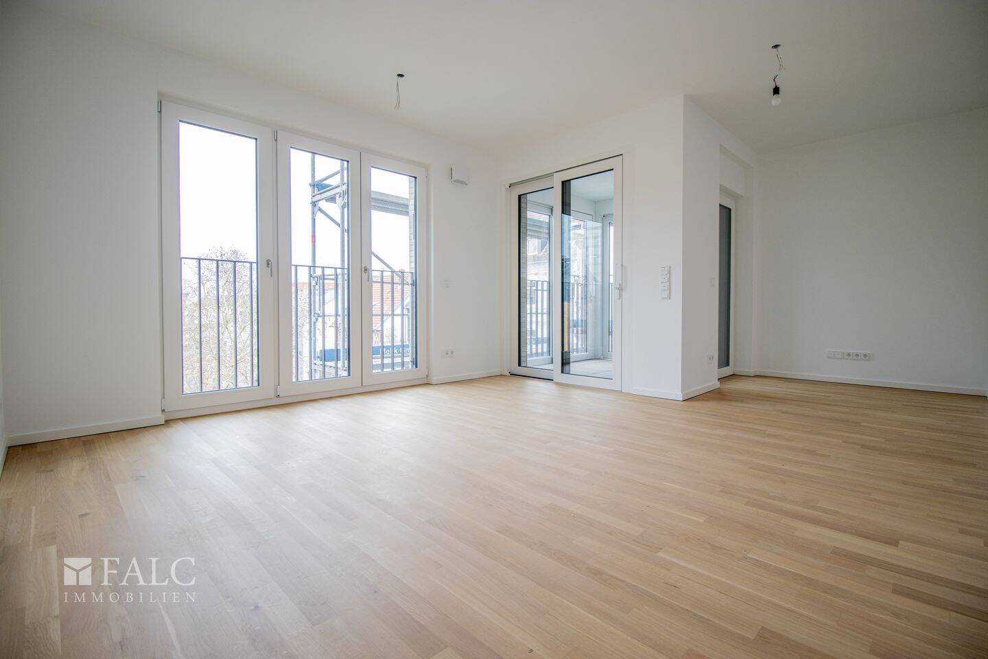 Just do it ! Neubau-Wohnung nur 500 Meter vom Rheinturm entfernt – Düsseldorf – Vorschaubild 4