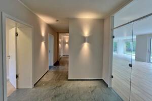 Stil & Raum im Brucker Holt! Exquisite Luxus-Wohnung mit EBK, Kamin & Gartenterrasse – 45133 Essen – Vorschaubild 4