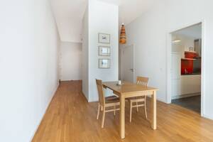 Urbaner Loft-Charakter am Wasser - architekturpreisgekröntes Wohnen im Osthafen – 60314 Frankfurt am Main – Vorschaubild 3